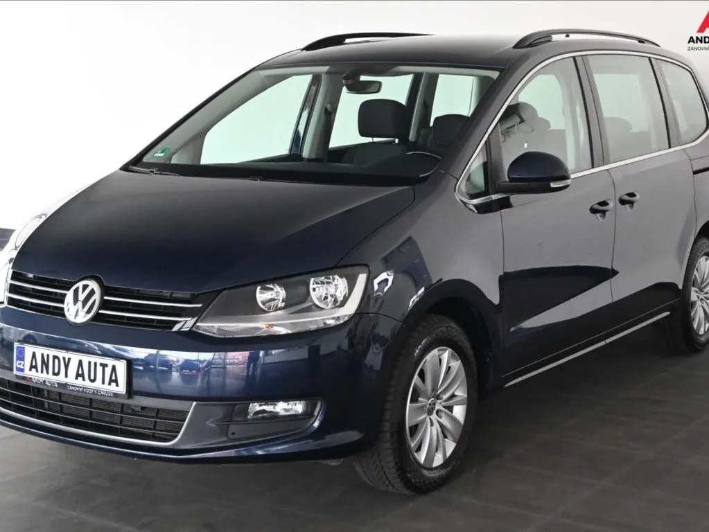 Volkswagen Sharan 2,0 TDI 135kW DSG 7MÍST TZ Zár Image 2