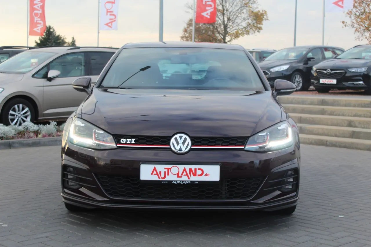 Volkswagen Golf VII 2.0 TSI GTI BlackRubin...  Image 2