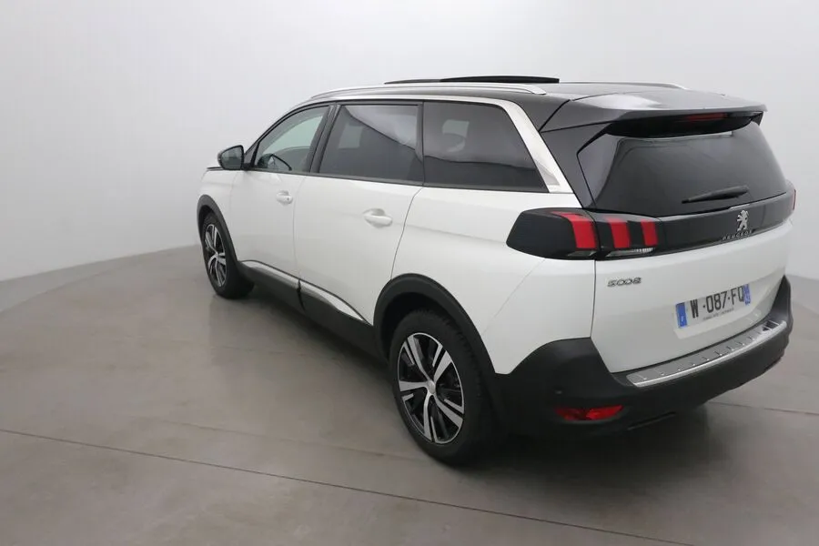 Peugeot 5008 2.0 BlueHDi 150 ALLURE 7PL Image 3